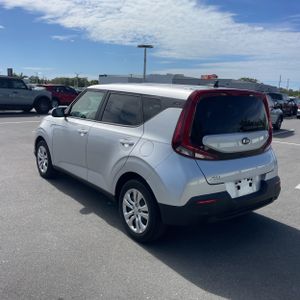 KIA SOUL LX - 5