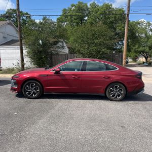 HYUNDAI SONATA SEL - 3