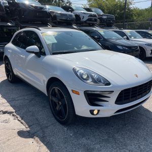 صورة 10 لـ 2018 Porsche MACAN S