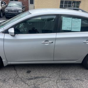 NISSAN SENTRA SV - 4