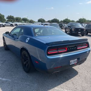 DODGE CHALLENGER SXT - 5