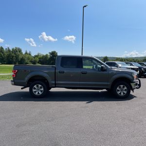 صورة 10 لـ 2018 FORD F-150 XLT