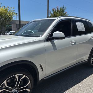 2022 BMW X5 SDRIVE40I — фото 2