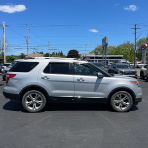 FORD EXPLORER LIMITED - 10