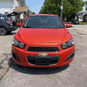 صورة 8 لـ 2013 Chevrolet SONIC LT AUTO