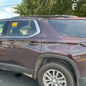 صورة 6 لـ 2023 Chevrolet TRAVERSE LT CLOTH