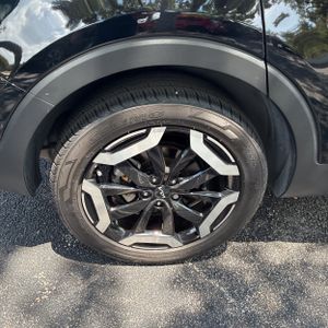 صورة 19 لـ 2024 KIA TELLURIDE S