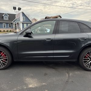 PORSCHE MACAN S - 4