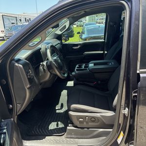 2023 Chevrolet SILVERADO 1500 CUSTOM 缩略图 31