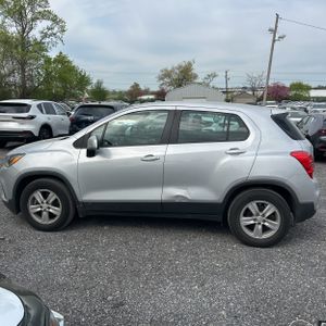 CHEVROLET TRAX LS - 3