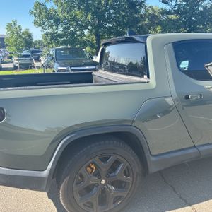 صورة 9 لـ 2022 Rivian R1T LAUNCH EDITION