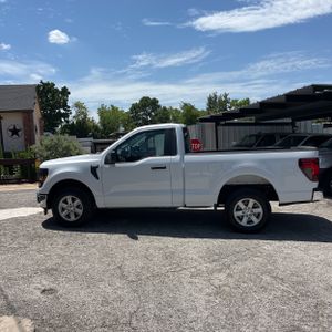 صورة 3 لـ 2026 FORD F-150 XL