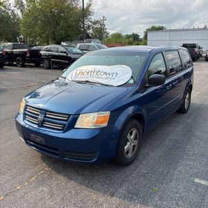 صورة 1 لـ 2010 Dodge GRAND CARAVAN SE