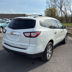 CHEVROLET TRAVERSE LT - 8