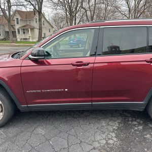 JEEP GRAND CHEROKEE L LIMITED - 4