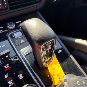 صورة 68 لـ 2021 Porsche CAYENNE GTS