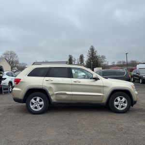JEEP GRAND CHEROKEE LAREDO - 10