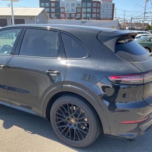 PORSCHE CAYENNE GTS - 6