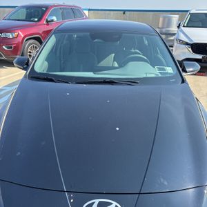 2025 Hyundai ELANTRA SE — миниатюра 15