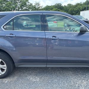 2013 Chevrolet EQUINOX LS — миниатюра 11