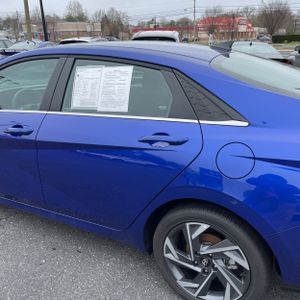 HYUNDAI ELANTRA SEL CONVENIENCE - 6