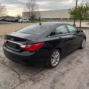 HYUNDAI SONATA GLS - 8