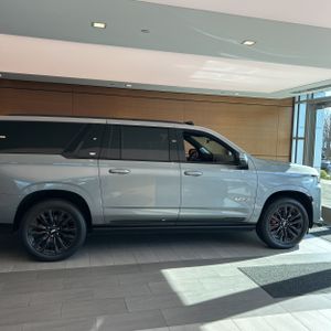 CADILLAC ESCALADE-V ESV BASE - 9