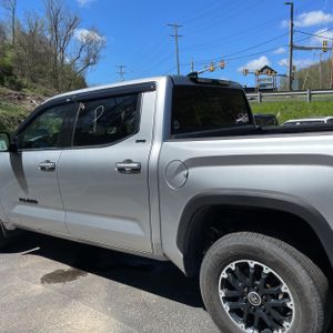 TOYOTA TUNDRA - 6
