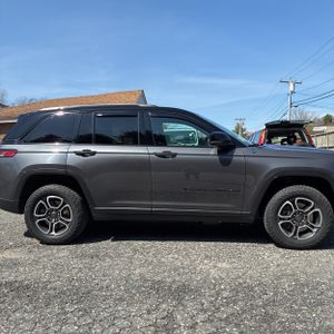 JEEP GRAND CHEROKEE TRAILHAWK 4XE - 10