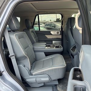 2024 Lincoln NAVIGATOR BLACK LABEL 照片 34