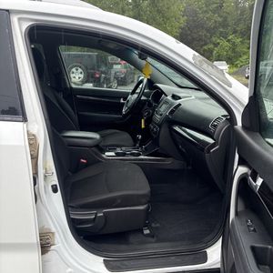 صورة مصغرة 33 لـ 2014 KIA SORENTO LX