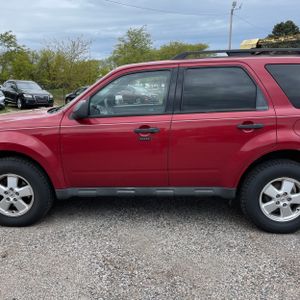 FORD ESCAPE XLT - 3