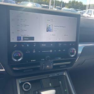 صورة 38 لـ 2024 Lexus GX 550 LUXURY+