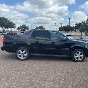 CHEVROLET AVALANCHE LT - 10