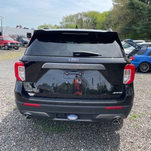 FORD EXPLORER XLT - 7