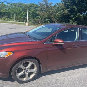FORD FUSION SE - 2