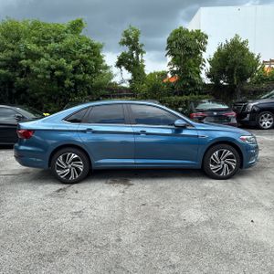 صورة 10 لـ 2020 Volkswagen JETTA SEL PREMIUM