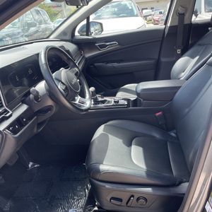صورة 31 لـ 2024 KIA SPORTAGE EX
