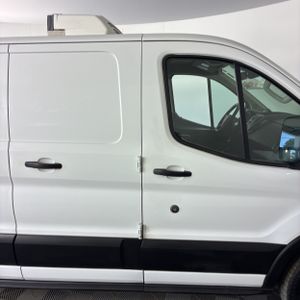 FORD TRANSIT 150 - 9