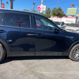 2024 Mazda CX-90 PLUG-IN HYBRID PREFERRED thumbnail 11