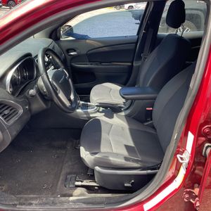 صورة مصغرة 31 لـ 2014 Chrysler 200 TOURING