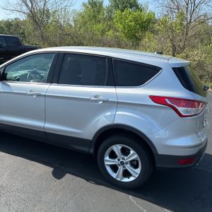 FORD ESCAPE SE - 6