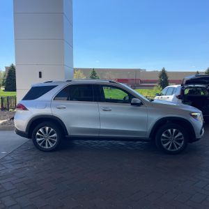 MERCEDES-BENZ GLE - 10