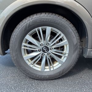 2019 Infiniti QX80 LUXE — фото 19