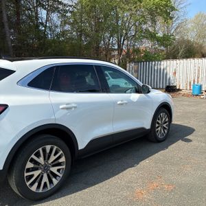 Ford Escape Titanium - 8