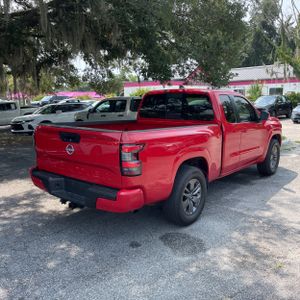 2025 Nissan FRONTIER SV 照片 8