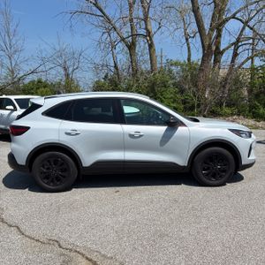 FORD ESCAPE ACTIVE - 10