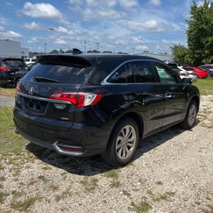 صورة 8 لـ 2018 Acura RDX
