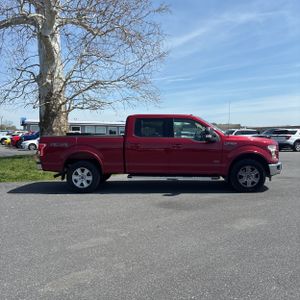FORD F-150 LARIAT - 10