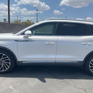 2019 Lincoln NAUTILUS RESERVE 照片 4